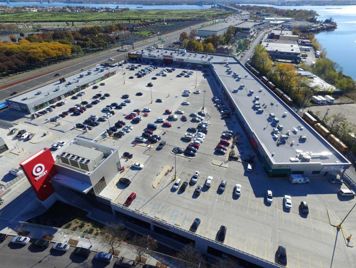 aerial photo of throggs neck shopping center